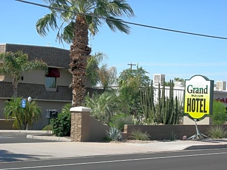 Grand Hotel