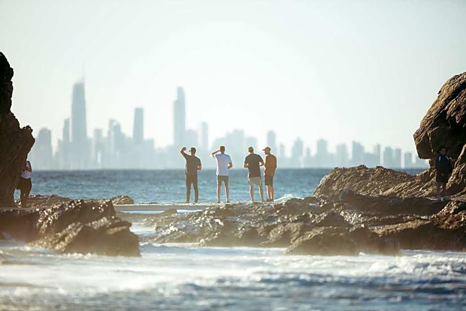 Kirra Surf Apartments