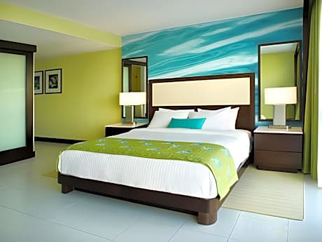 Junior Suite Jacuzzi 1 King Bed
