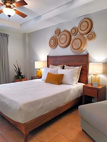 Standard Queen Room