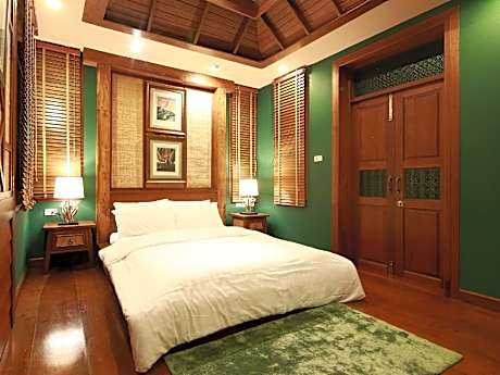 Garden View Villa King Bed