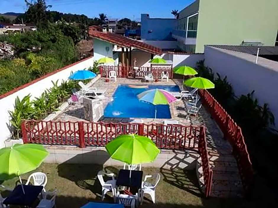 Apartamento de 2 quartos em maresias com piscina