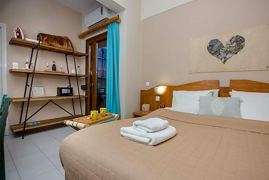 Arodamos Studios & Apts