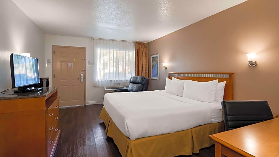 SureStay Plus Hotel by Best Western Albuquerque I-40 Eubank