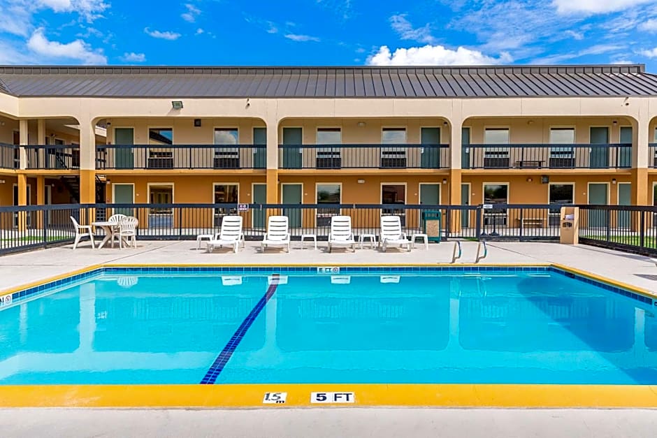 Quality Inn At Arlington Highlands