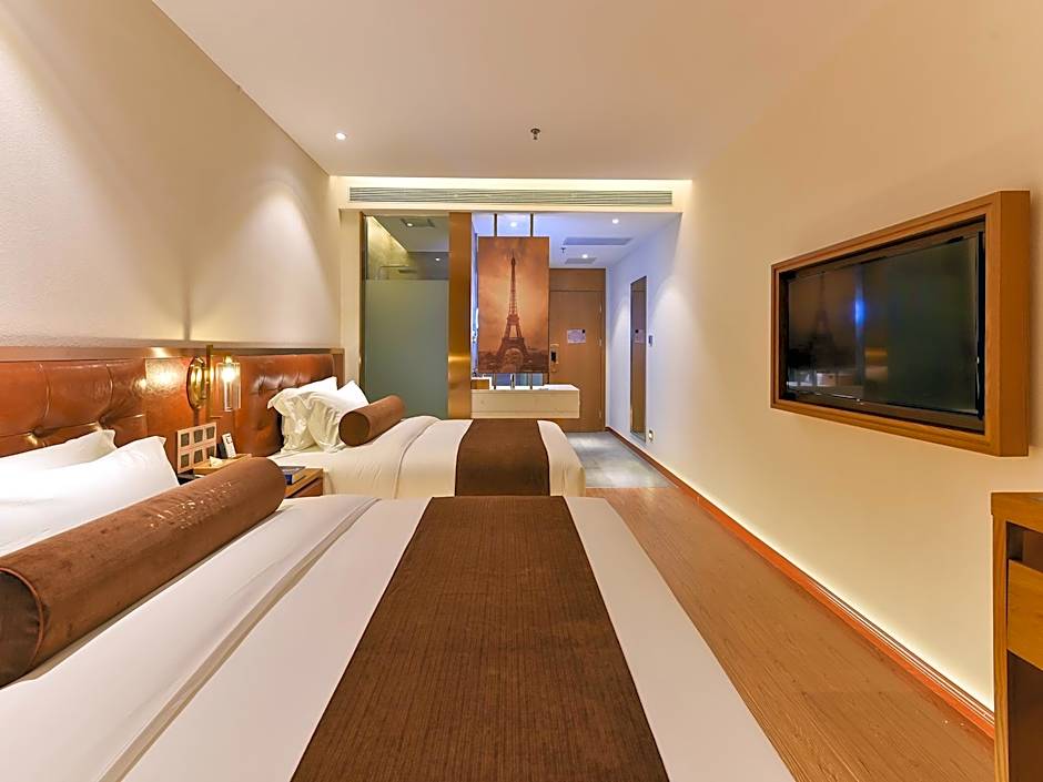 James Joyce Coffetel Shijiazhuang the Mixc Jinyuan Tower Airport Bus