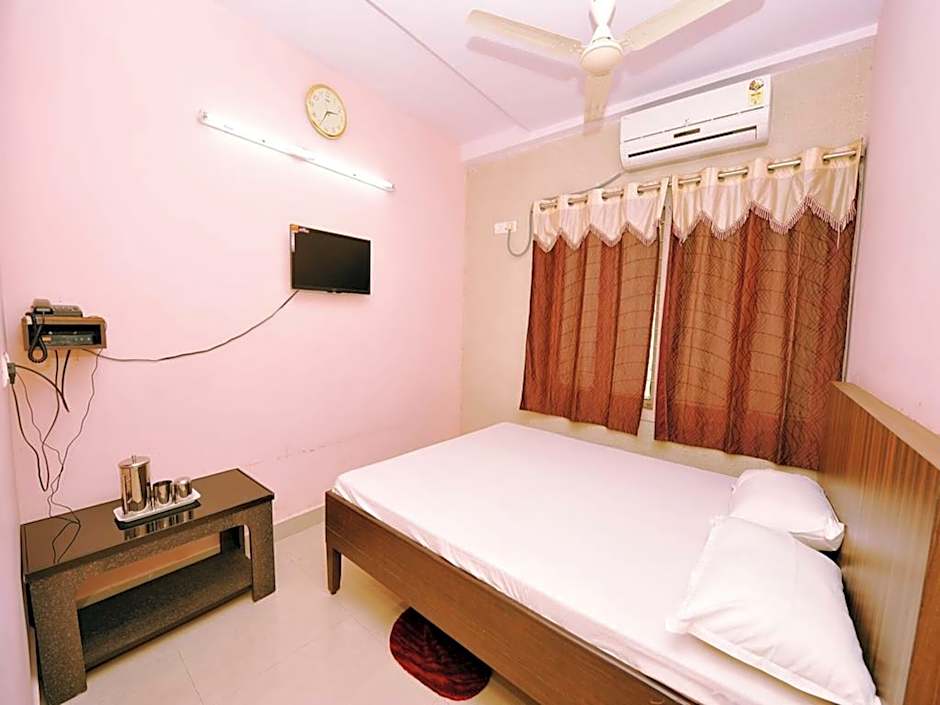 Shree Laxmi Guest House