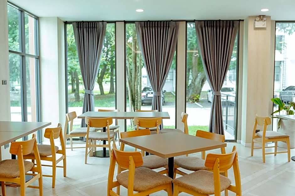 RUS Hotel&Convention Ayutthaya