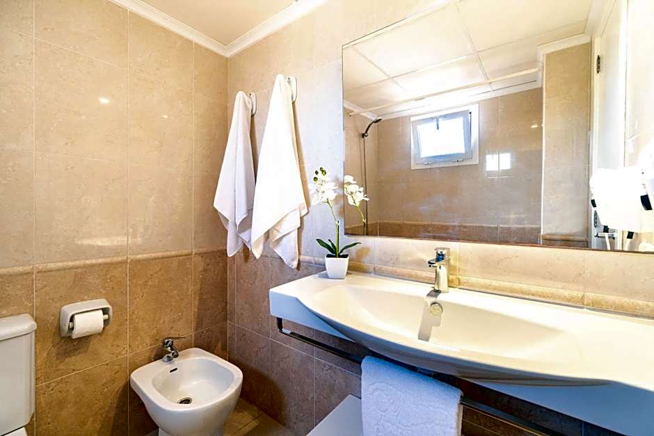 Aparthotel Ciudad Laurel