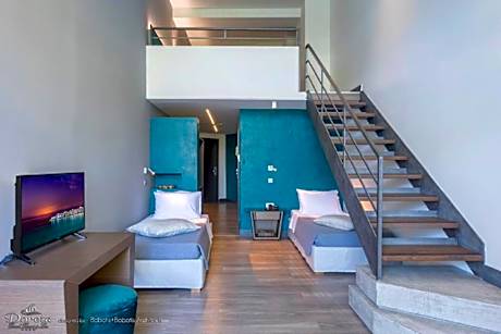 Superior Family Room