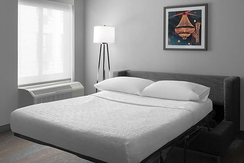 Hampton Inn By Hilton Cleveland-Downtown