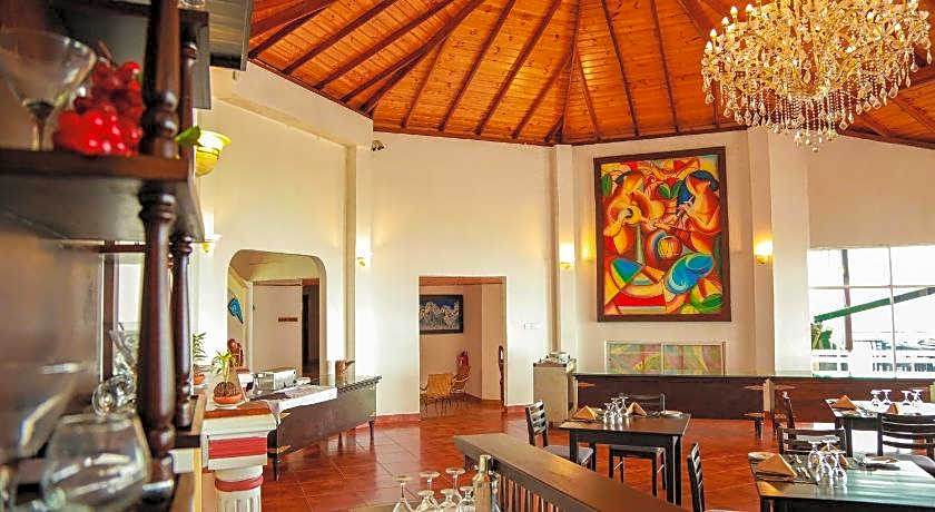 Oak-Ray Summer Hill Breeze Hotel