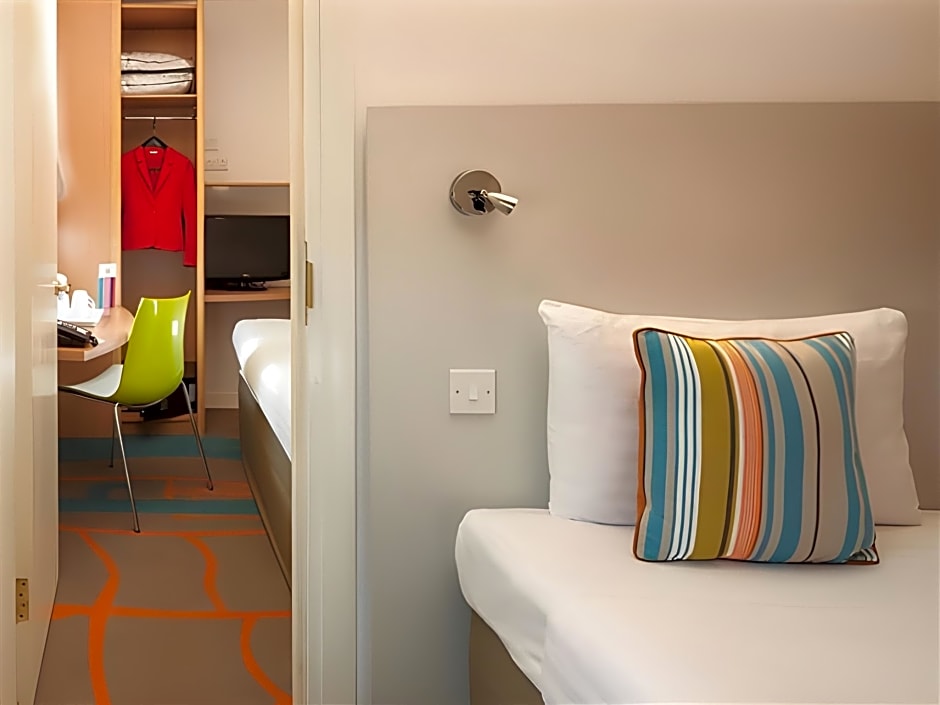 Ibis Styles London Excel