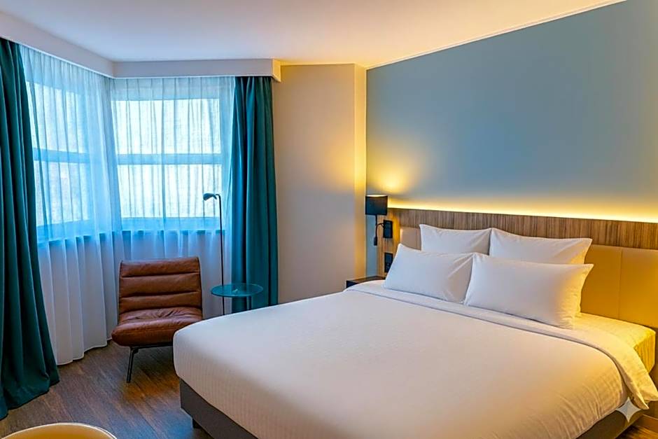 Campanile Reims Centre - Cathedrale