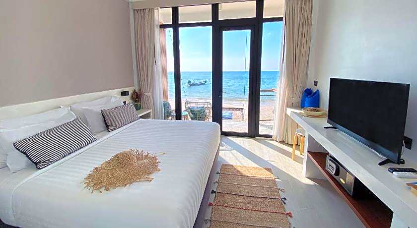 Blue Tao Beach Hotel