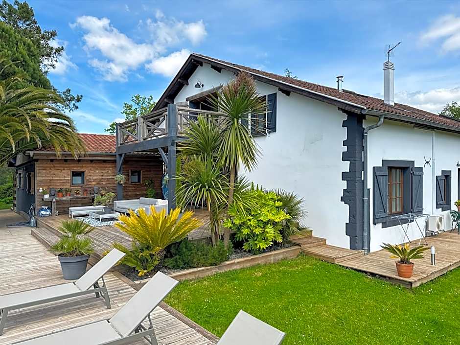 La Belle Landaise 1809 studio 4 couchages