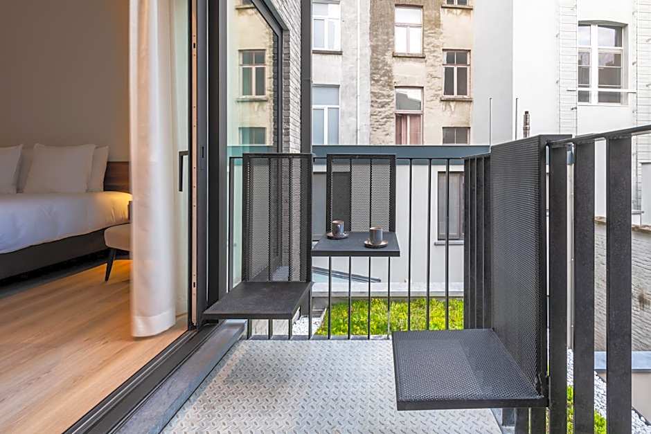 ONE TWO FOUR - Hotel & Spa