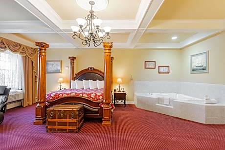 Suite - 1 King Bed, Nonsmoking, Captain Theme, Jacuzzi, Fireplace