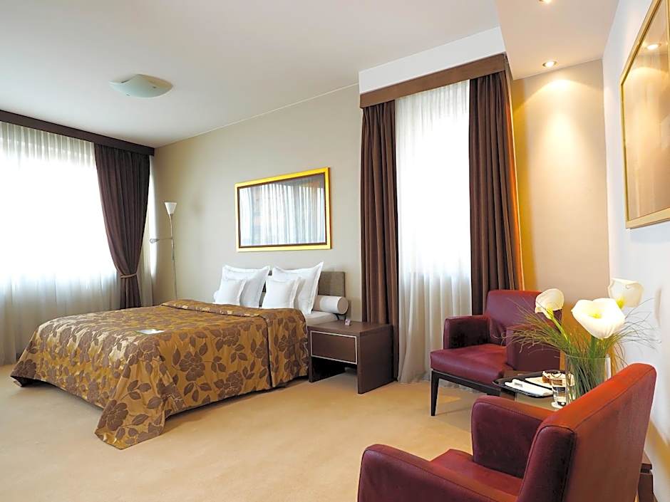 IN Hotel Beograd