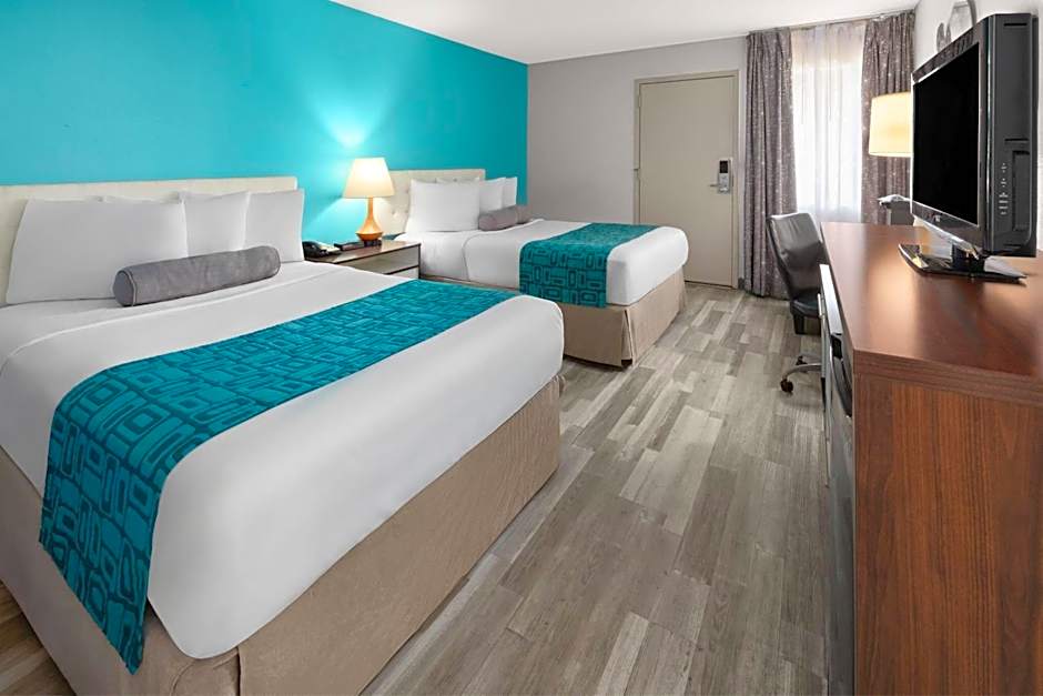 Howard Johnson by Wyndham Romulus Detroit Metro Airport