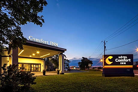 Comfort Inn Montreal Aeroport