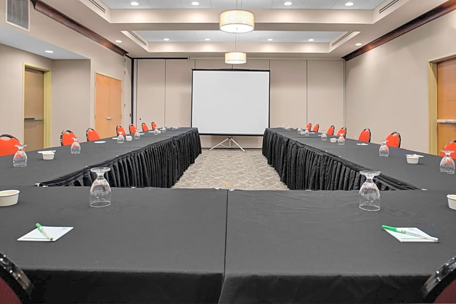 Holiday Inn & Suites Lima By IHG