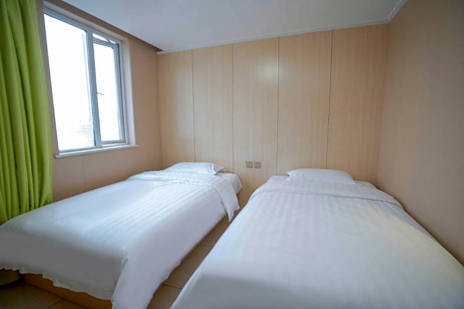 7 Days Inn Yunfu Luoding Central