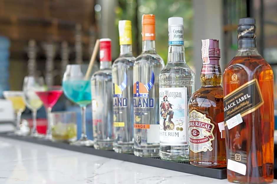 Amed Cafe & Hotel Kebun Wayan