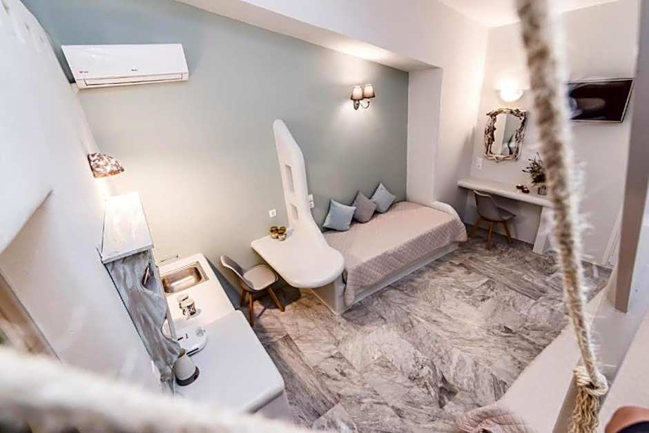 Fratelli Family Rooms