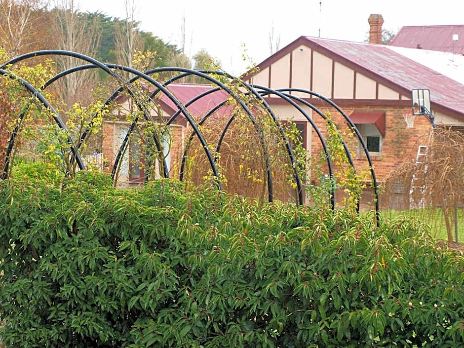 Pierrepoint Accommodation