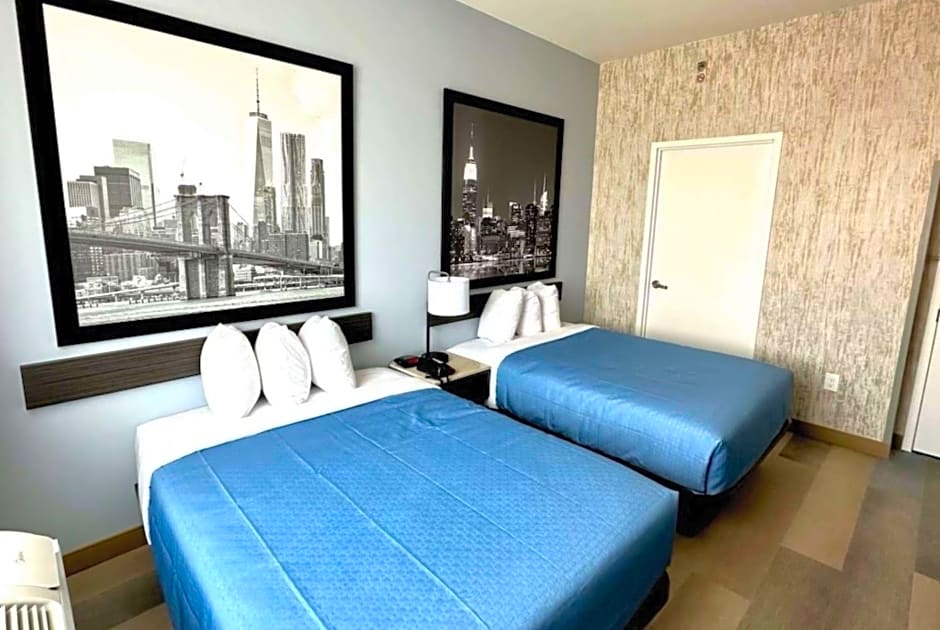 Super 8 by Wyndham Brooklyn Pennsylvania Ave