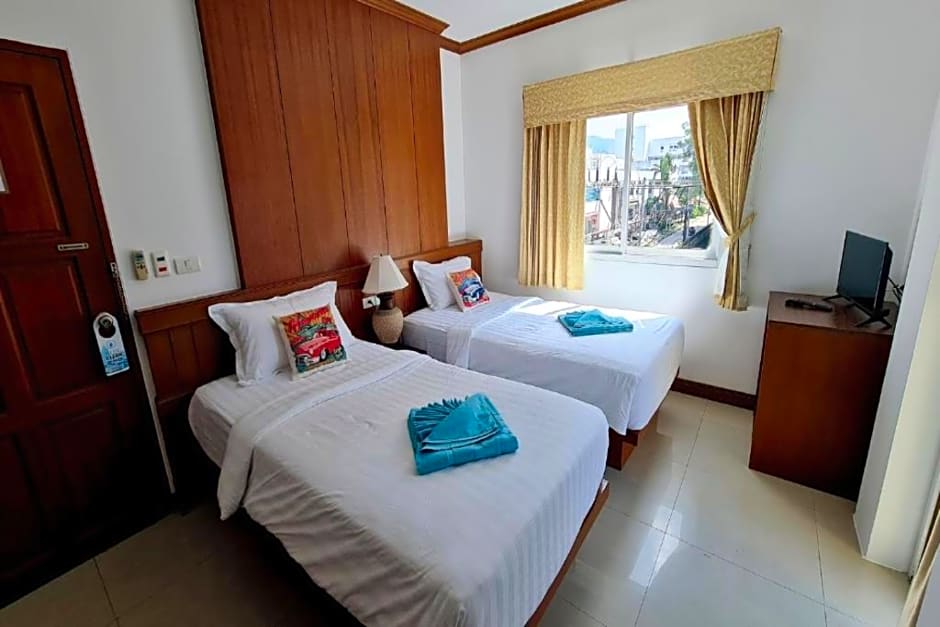 Pipikuku Hotel & Restaurant