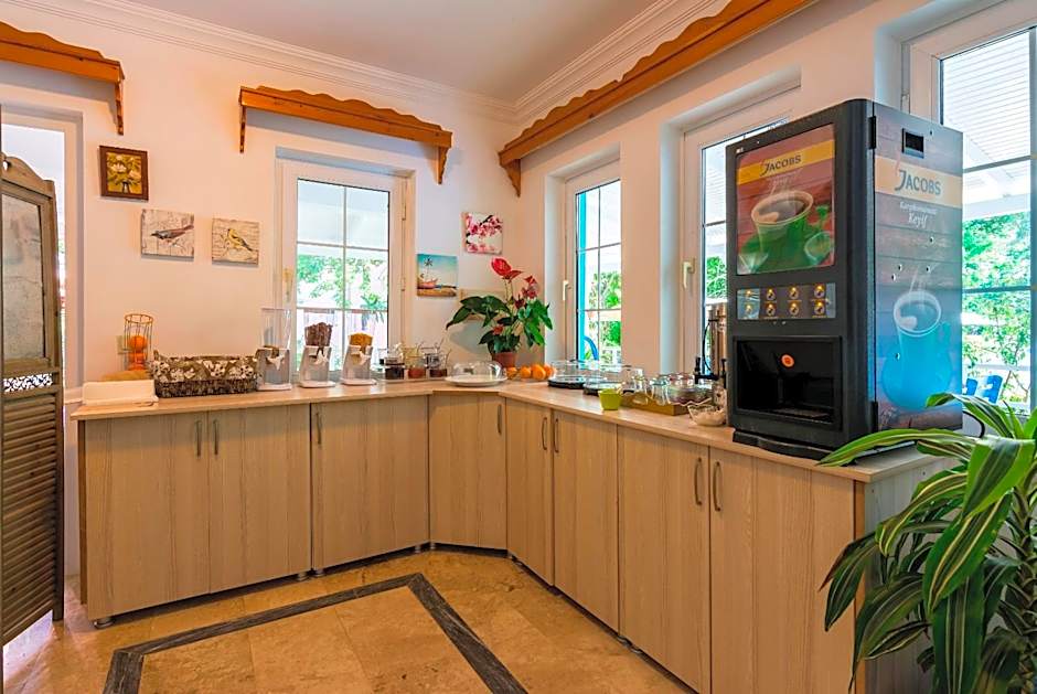 Calypso Cozy Suites