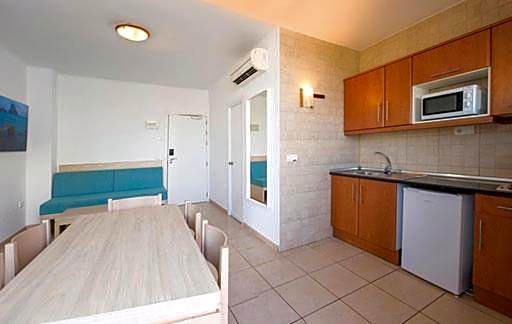 Apartamentos Tramuntana