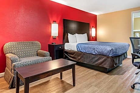 King Room - Accessible/Non Smoking