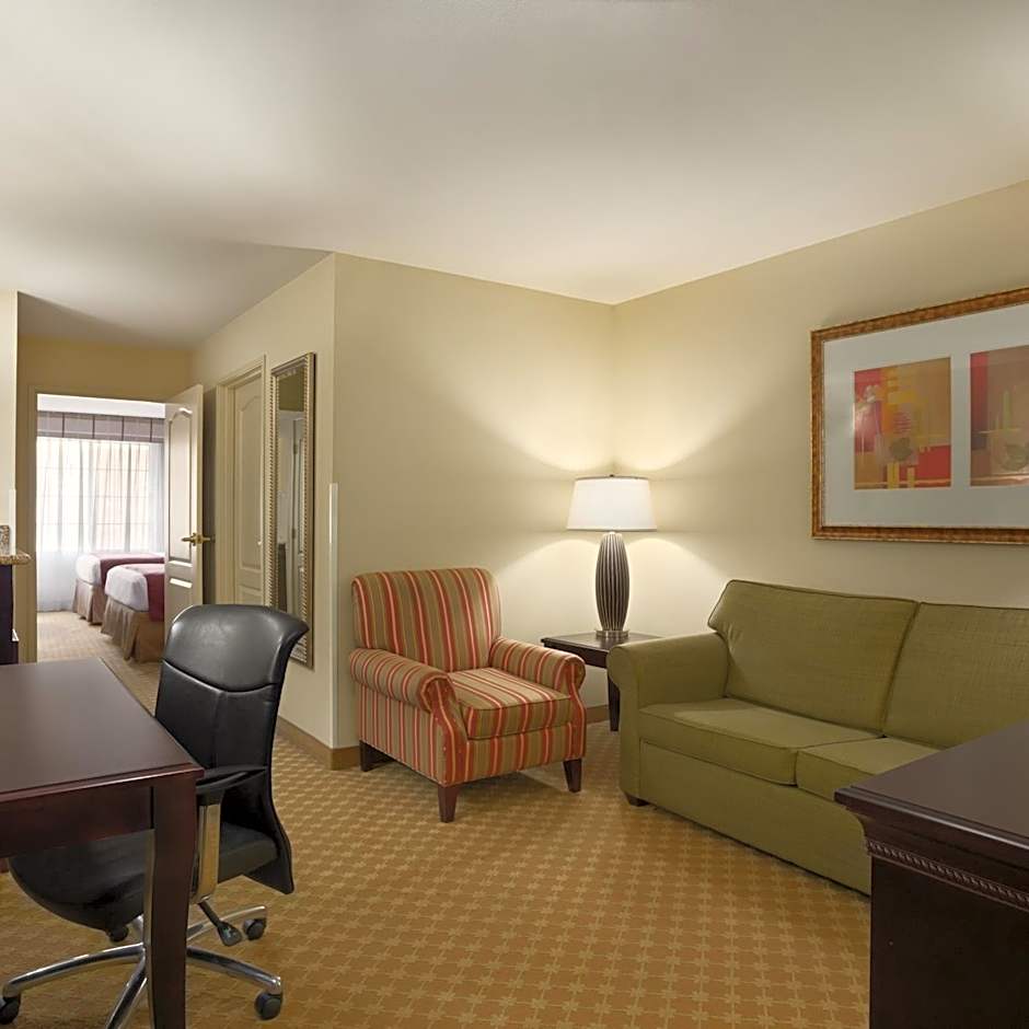 Spark by Hilton Washington Meadowlands Blvd