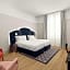Anglo American Hotel Florence, Curio Collection by Hilton