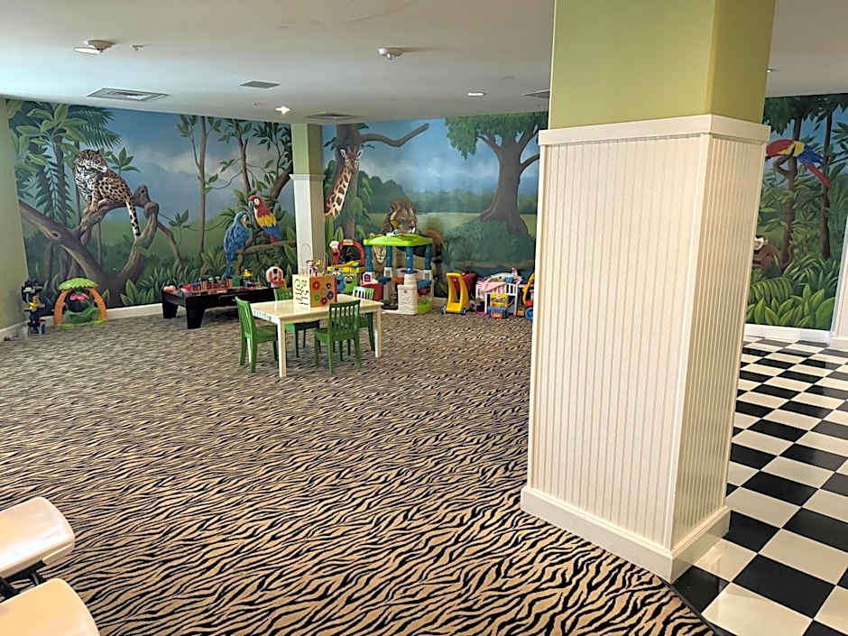 Diamond Beach Penthouse 5PH3