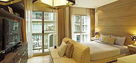 The Gallery Jomtien Beach Pattaya Boutique condo