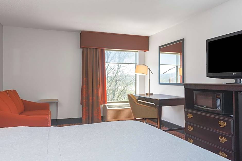 Hampton Inn Parkersburg-Mineral Wells