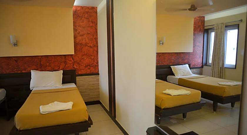 Vijey Hotels - Trichy Central