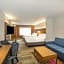 Holiday Inn Express Hotel & Suites Bellevue-Omaha Area