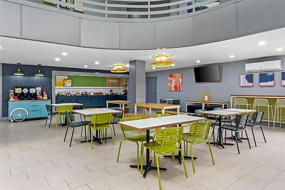 Spark by Hilton Lexington Hamburg