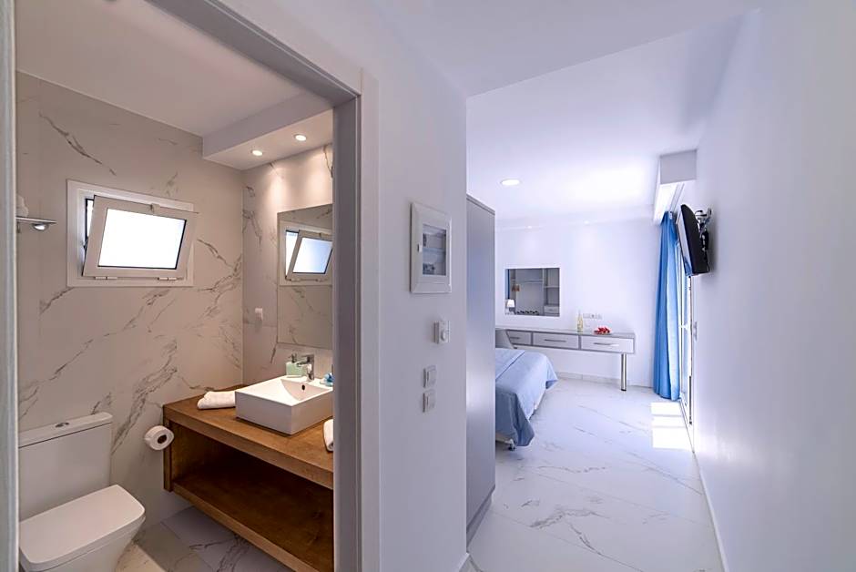 Naiades Marina Hotel