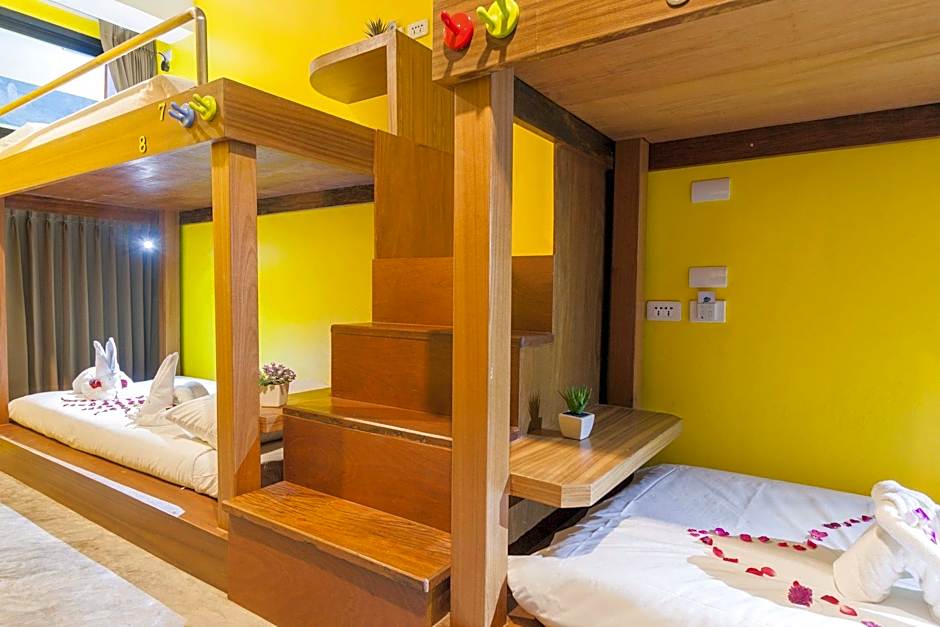 Behind The Scene Hotel Club @ Samui