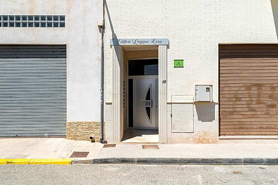 Aparthotel Laguna Rosa