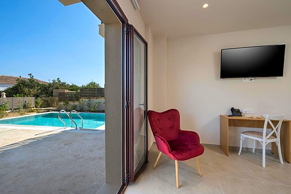 Spilia Village Hotel & Villas