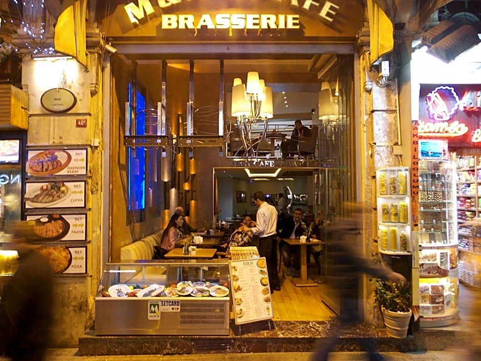 Ragip Pasha Apartment