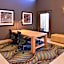 Holiday Inn Express & Suites Page Lake Powell Area By IHG