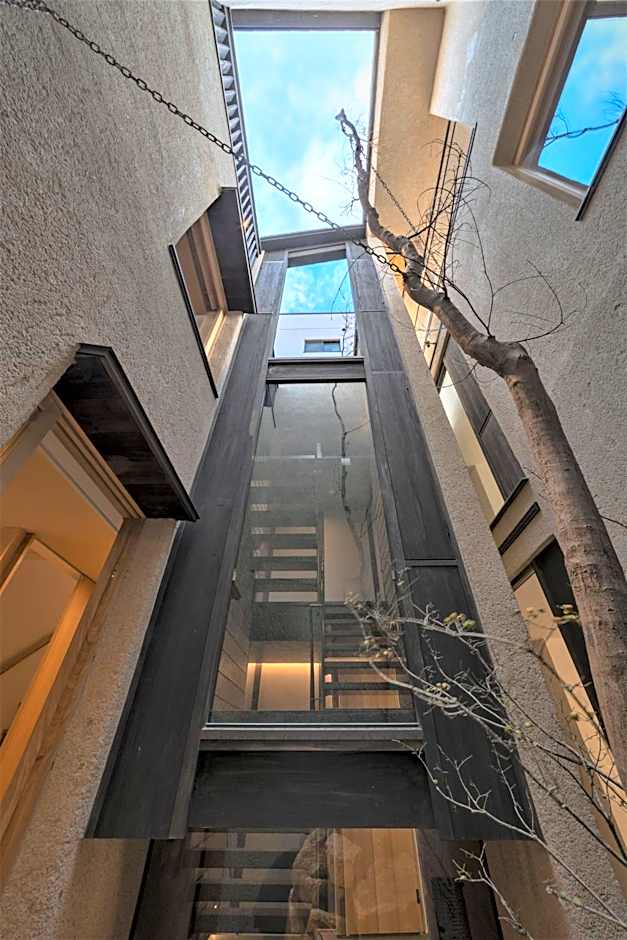 Komatsu Residences